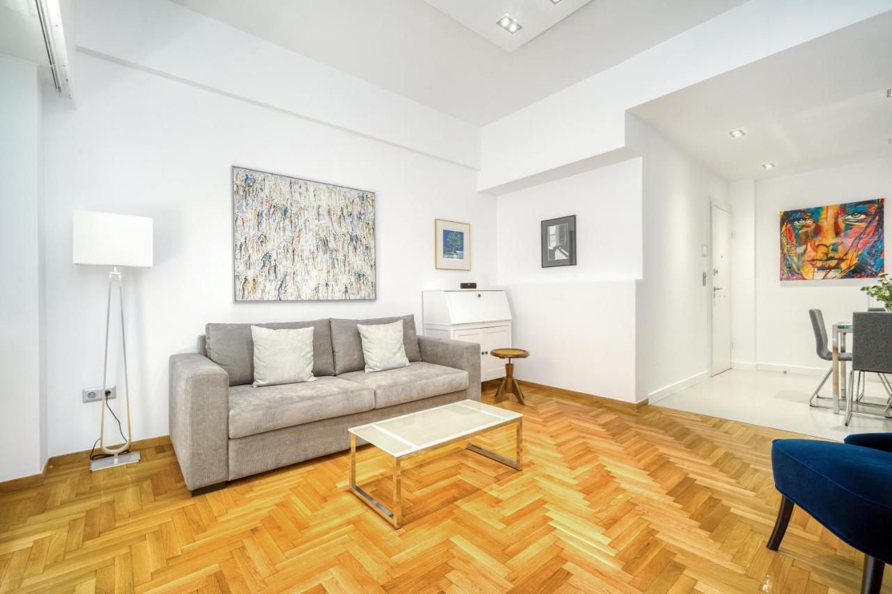 Elegant Light Two Bedroom Apartment In City Center Athen Exterior foto