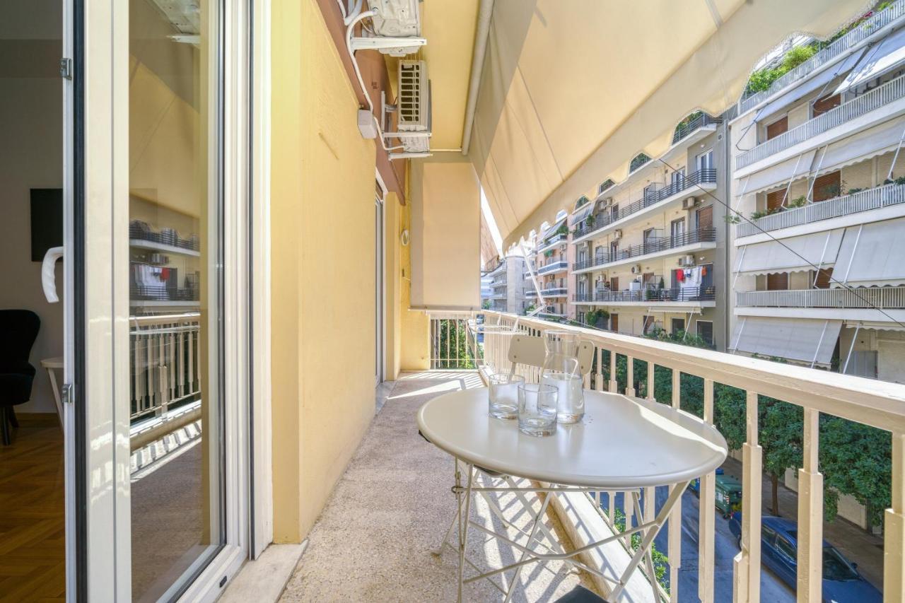 Elegant Light Two Bedroom Apartment In City Center Athen Exterior foto