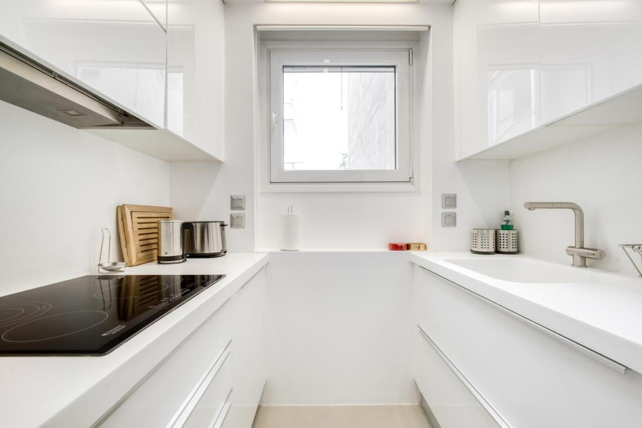Elegant Light Two Bedroom Apartment In City Center Athen Exterior foto