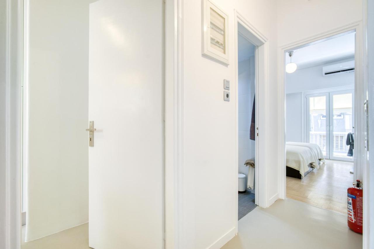 Elegant Light Two Bedroom Apartment In City Center Athen Exterior foto